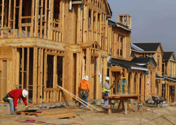 ¿Por qué los estadounidenses prefieren casas de madera?